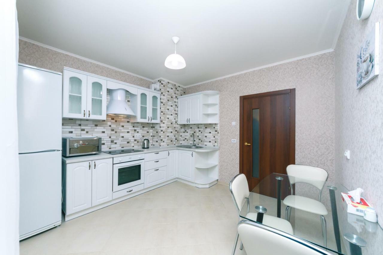 Видовая Квартира Yaroslavichi-2 Výshgorod Exterior foto